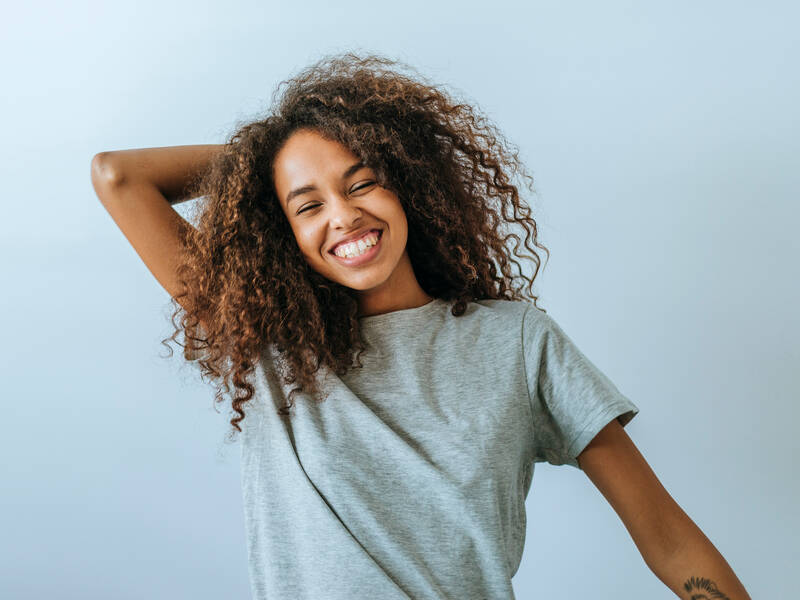 Curly Girl-sikker hårstyling: Sådan gør du