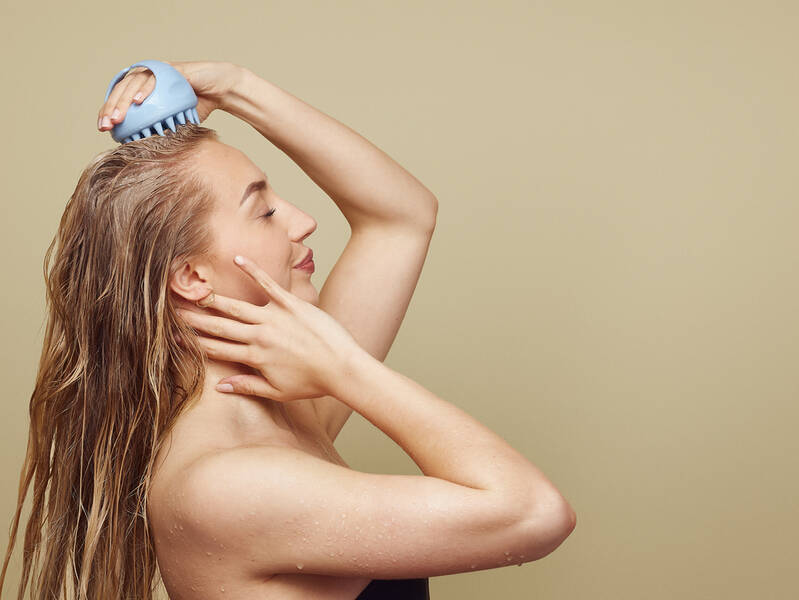 Giv din hovedbund – og dit hår – optimal pleje