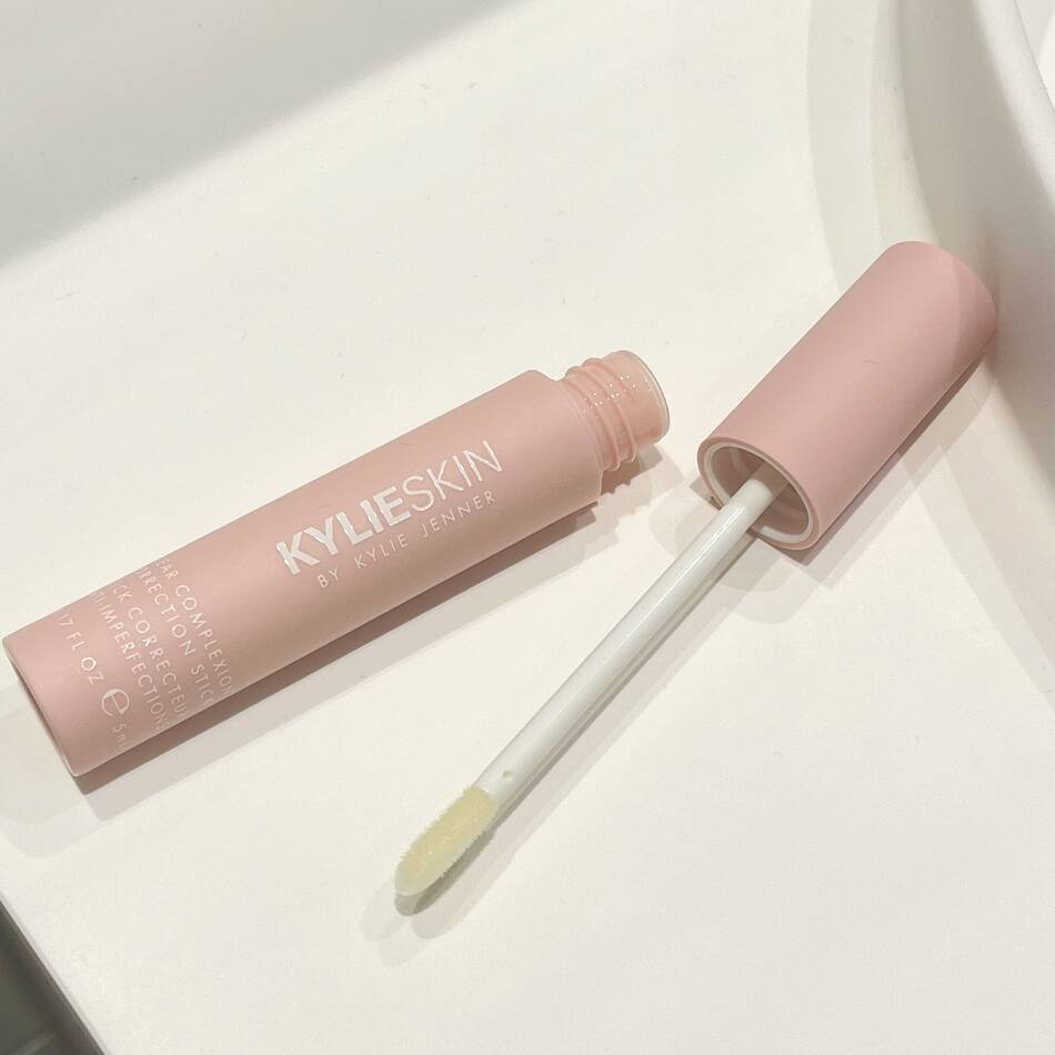 Clear Complexion Correction Stick Kylie Skin