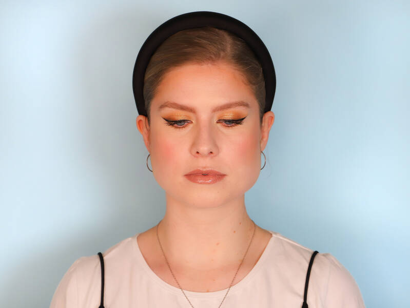 Ultimativ videoguide: Gyldent makeup look