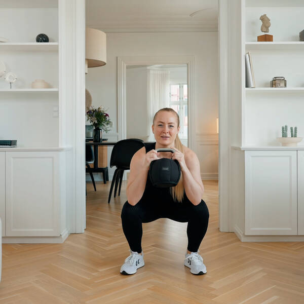 Eksperten guider: Sådan laver du en korrekt squat