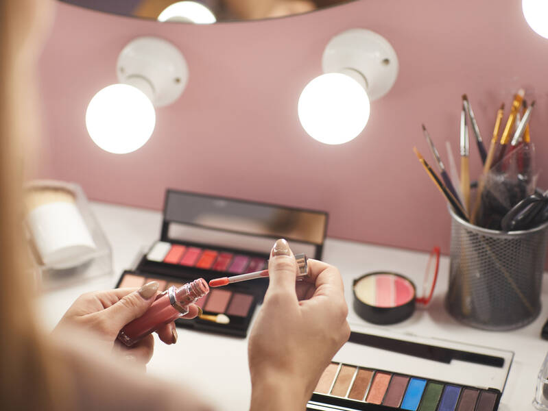 Vi guider: Den perfekte nytårsmakeup