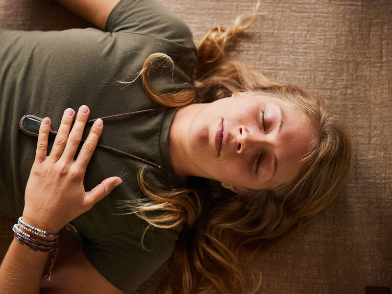 Eksperten guider: Bliv gladere med mindfulness
