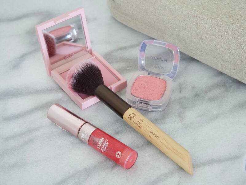 Makeup-challenge: Ét spin bestemmer hvert trin