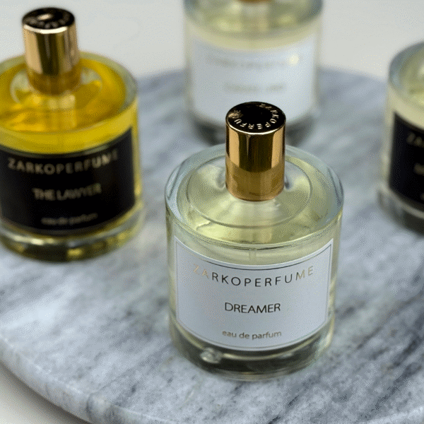 Sådan finder du din signaturduft fra Zarkoperfume