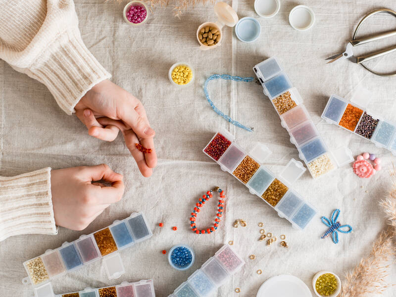 DIY: Sådan laver du de fineste smykker hjemme