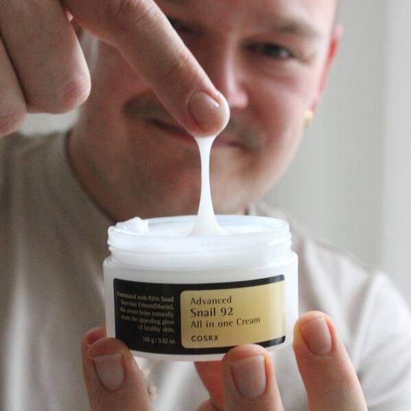 Vi tester: Komplet rutine med viral sneglecreme 