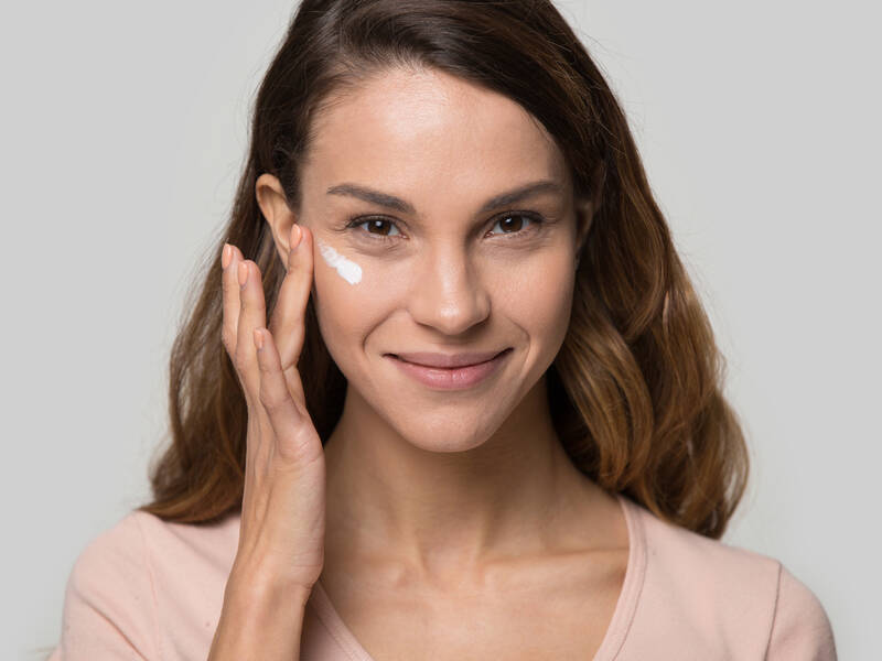 Sådan slipper du af med poser under øjnene