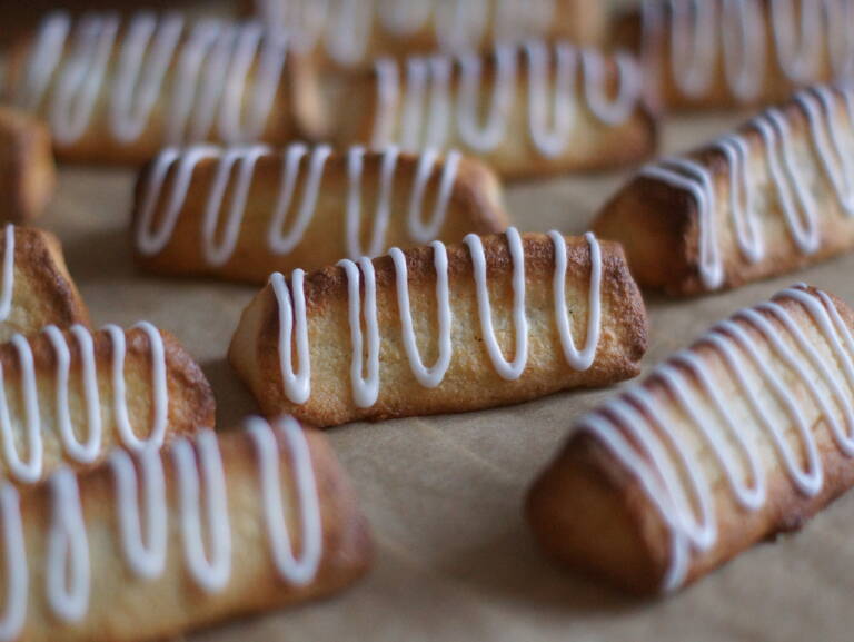 Opskrift: Hjemmelavede kransekager til nytår