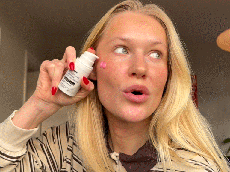 Styrk din hudbarriere med The Core B12-serum