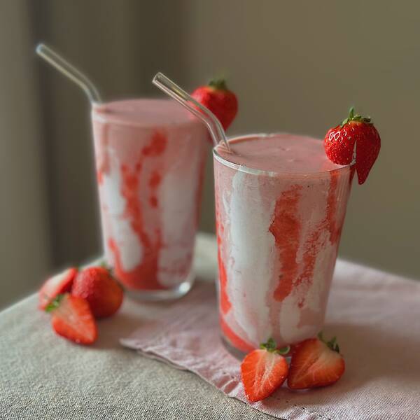 Opskrift: Cremet jordbærsmoothie med protein