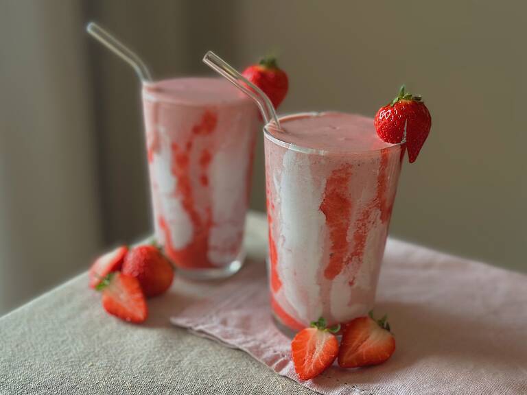 Opskrift: Cremet jordbærsmoothie med protein