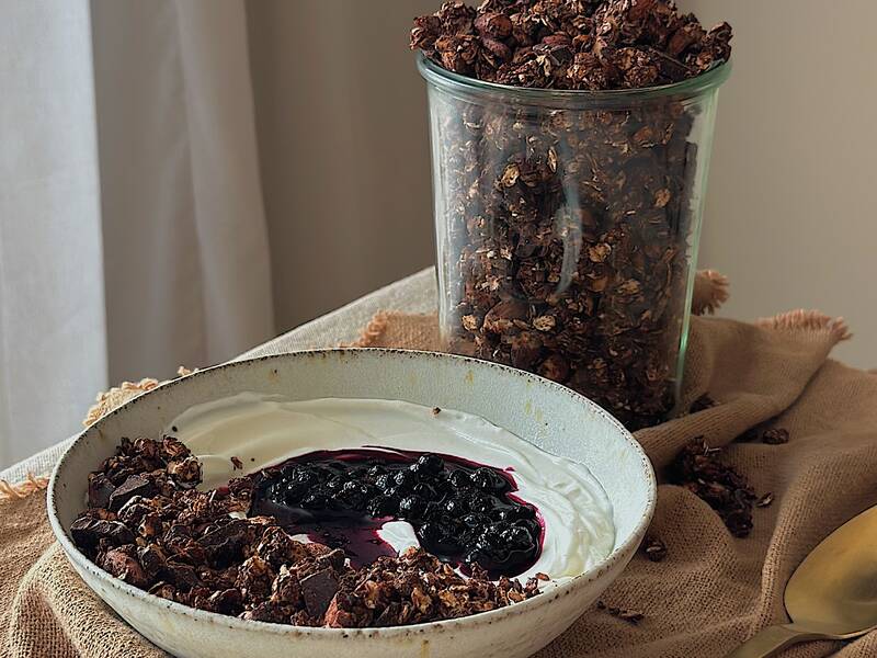 Opskrift: Chokolade Granola med chokolade protein 