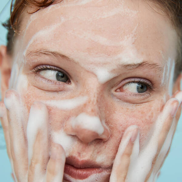 Den optimale hudplejerutine til fedtet hud