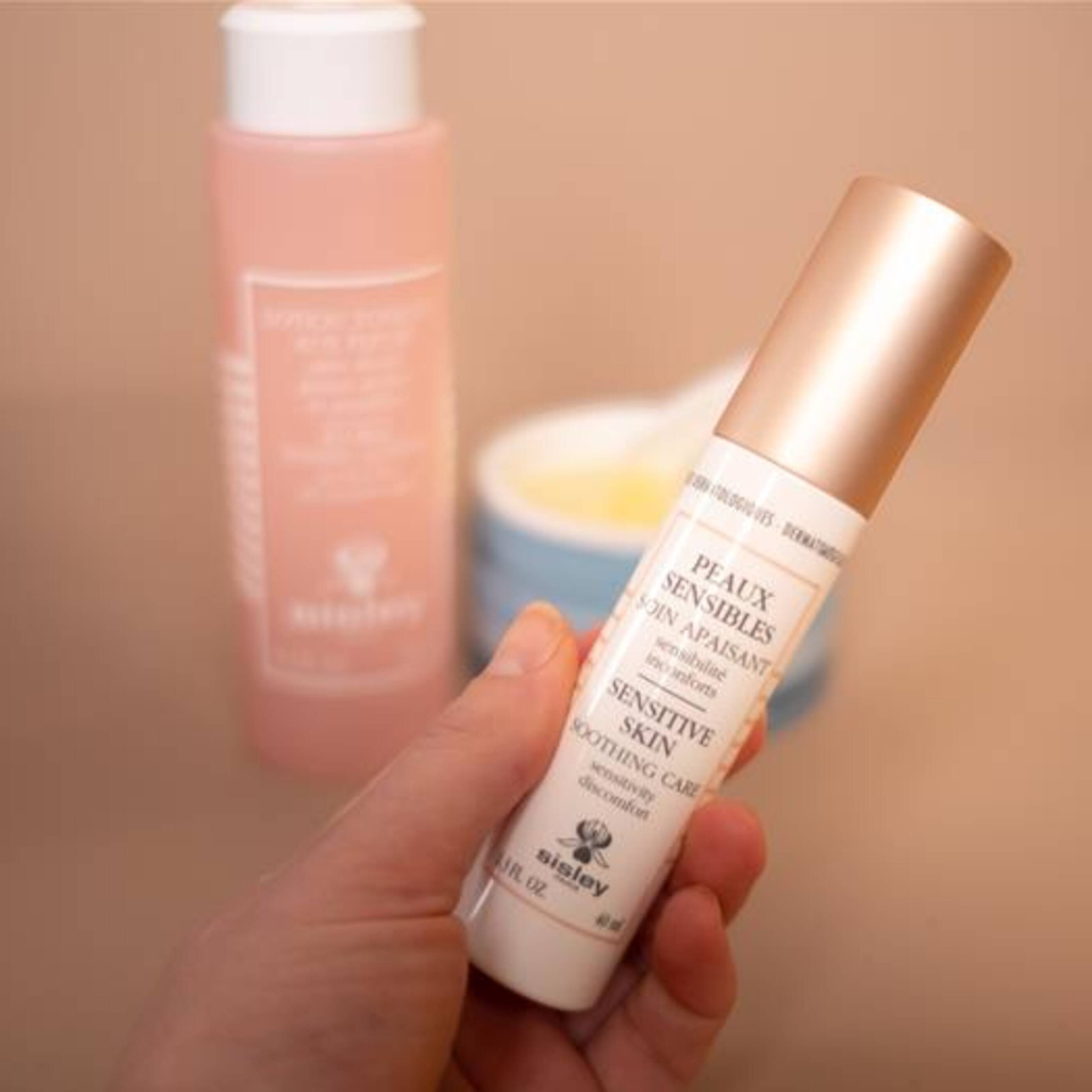 Køb Floral Toning Lotion 250 ml fra Sisley - Matas