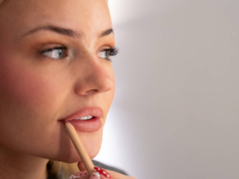 Et komplet makeup-look med budgetfavoritter