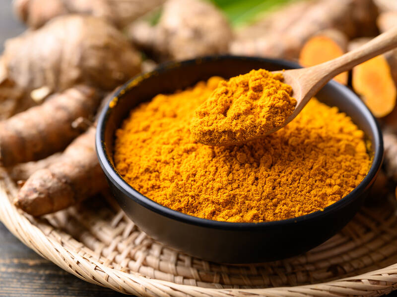 Gurkemeje: det skal du vide om den gule urt