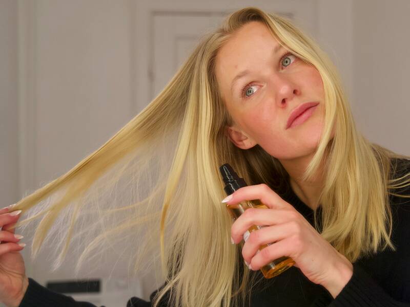 Solbeskyttelse til dit hår