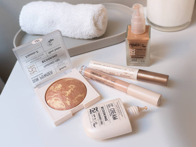 Få looket: Naturlig glød og vipper med volumen